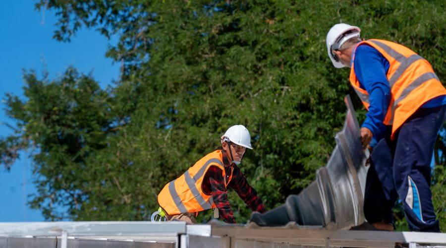 Expert Emergency Roof Repairs services in Ambridge, PA